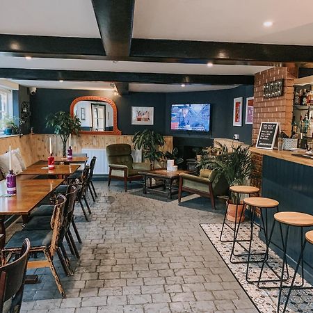 The Town Arms Hotel Wallingford Bagian luar foto